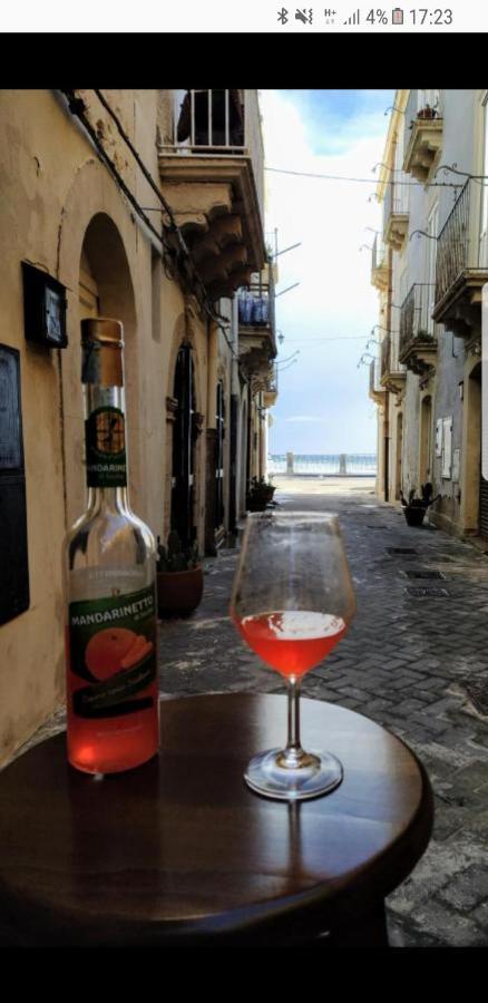 Ortigia L'Antico Dammuso Apartment Сиракуза Екстериор снимка